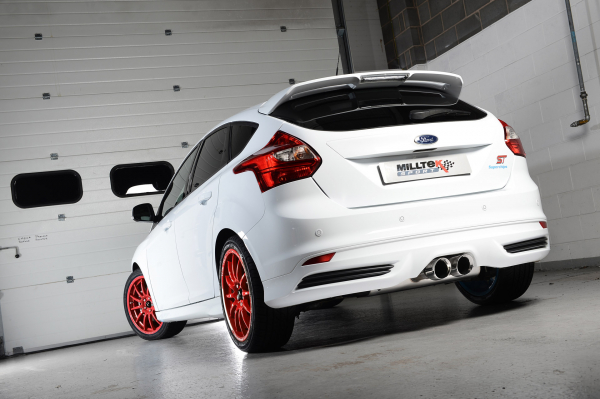 Cat Back Resonated Dual 100mm GT100 mit EG Polished Tips