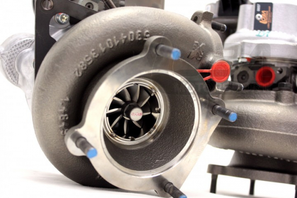 LOBA LO750 VTG Sport- Turbochargers for Porsche 997 Turbo GT2 and GT2RS